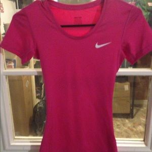 ❗️FINAL SALE❗️Nike Dri fit shirt